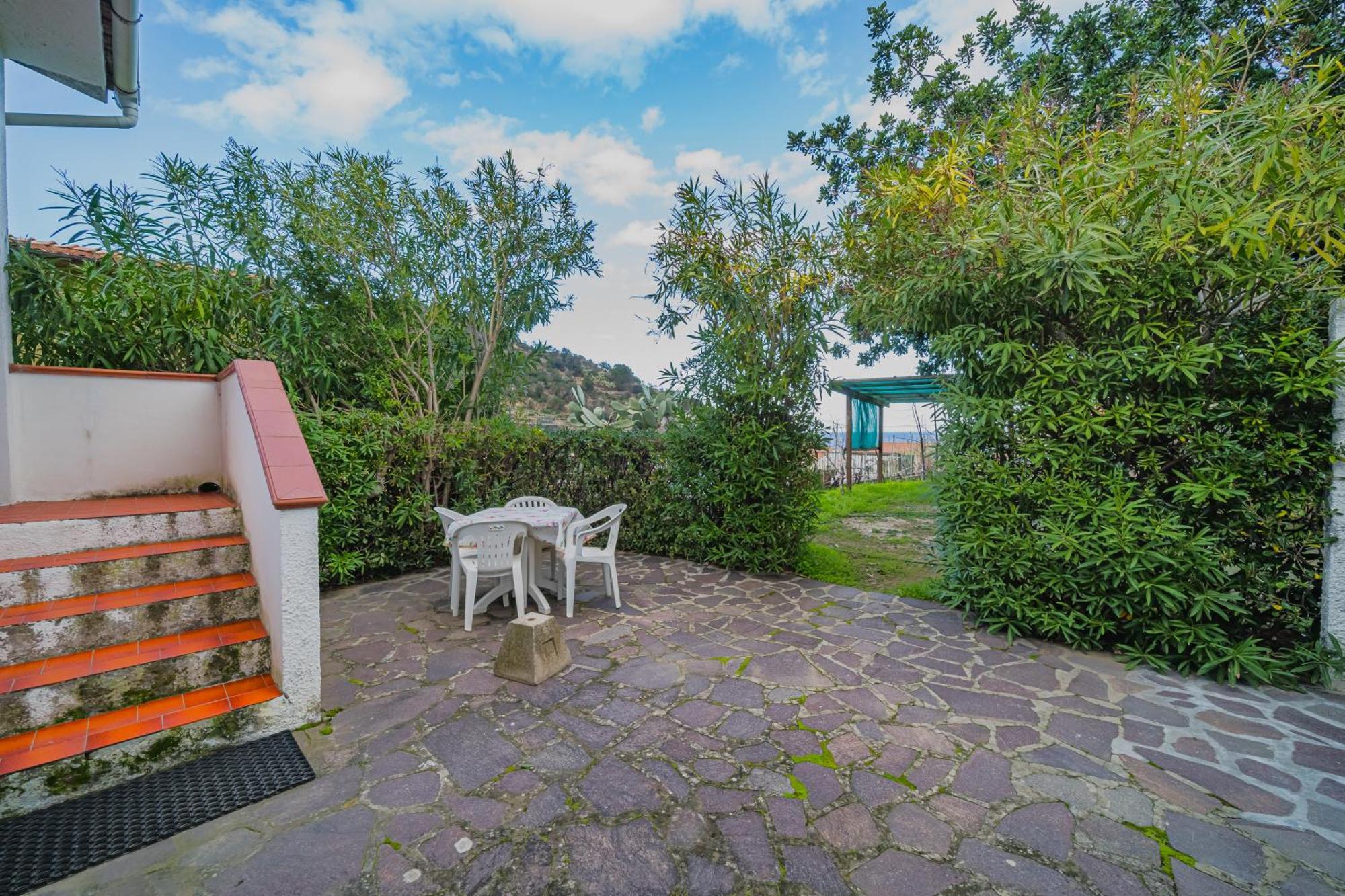 Appartamenti Casa Sant'Andrea - Goelba ภายนอก รูปภาพ