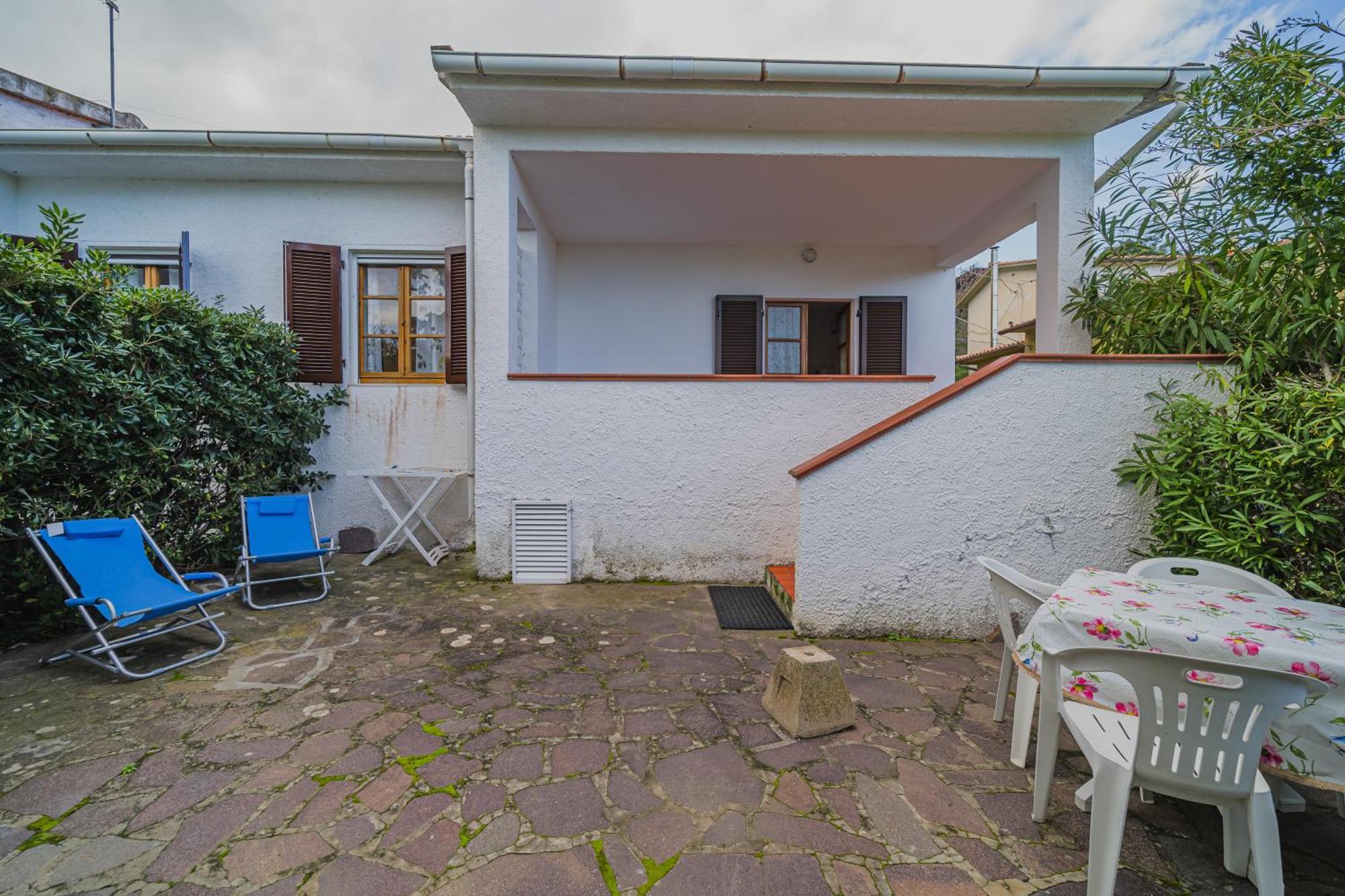 Appartamenti Casa Sant'Andrea - Goelba ภายนอก รูปภาพ