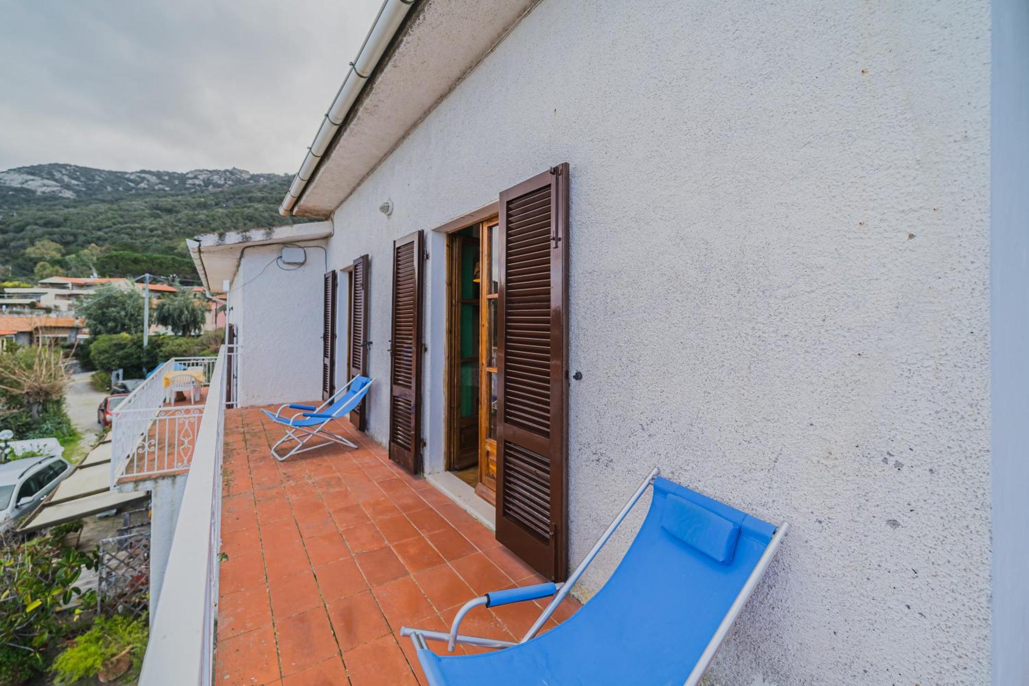 Appartamenti Casa Sant'Andrea - Goelba ภายนอก รูปภาพ