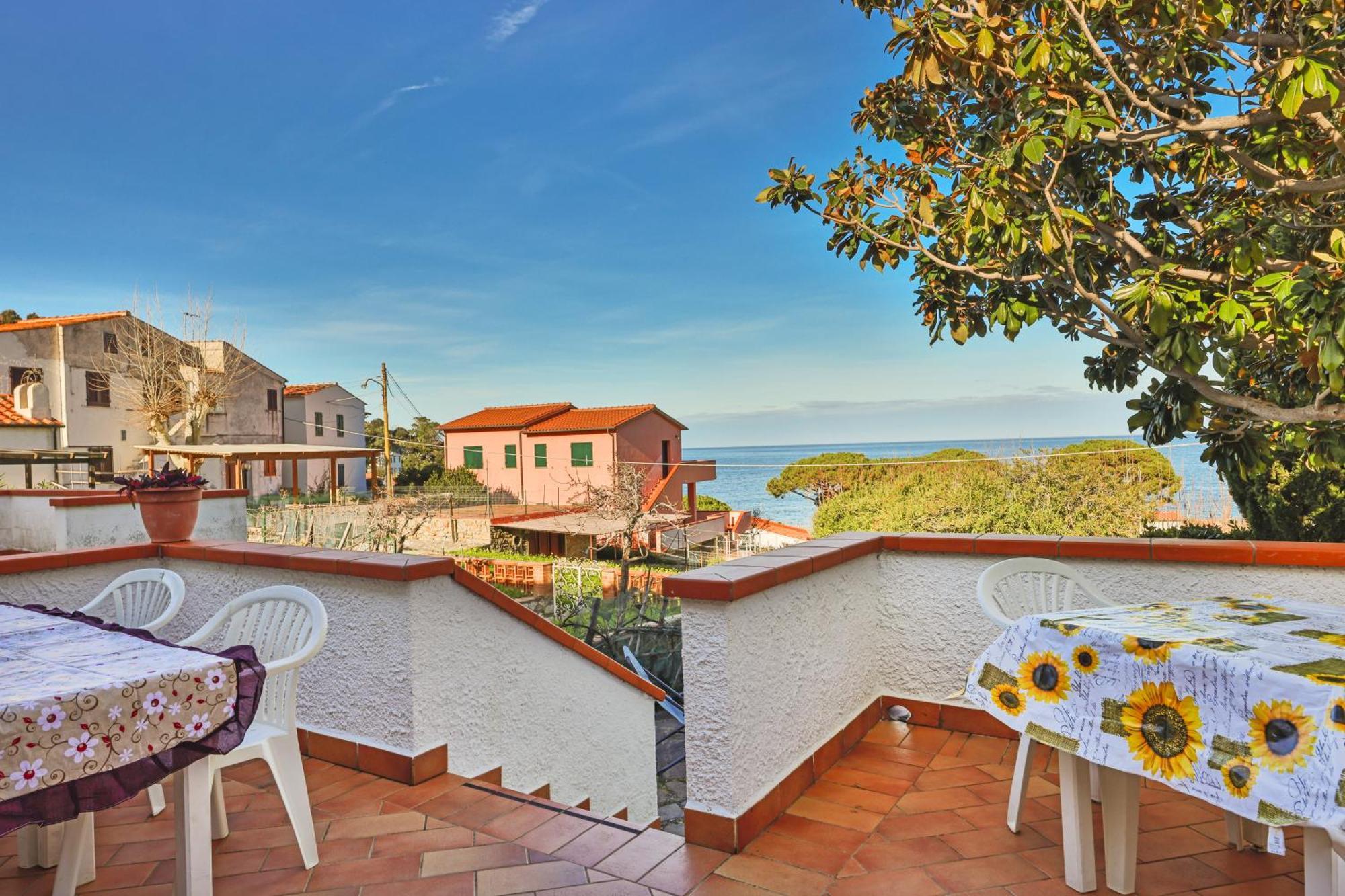 Appartamenti Casa Sant'Andrea - Goelba ภายนอก รูปภาพ
