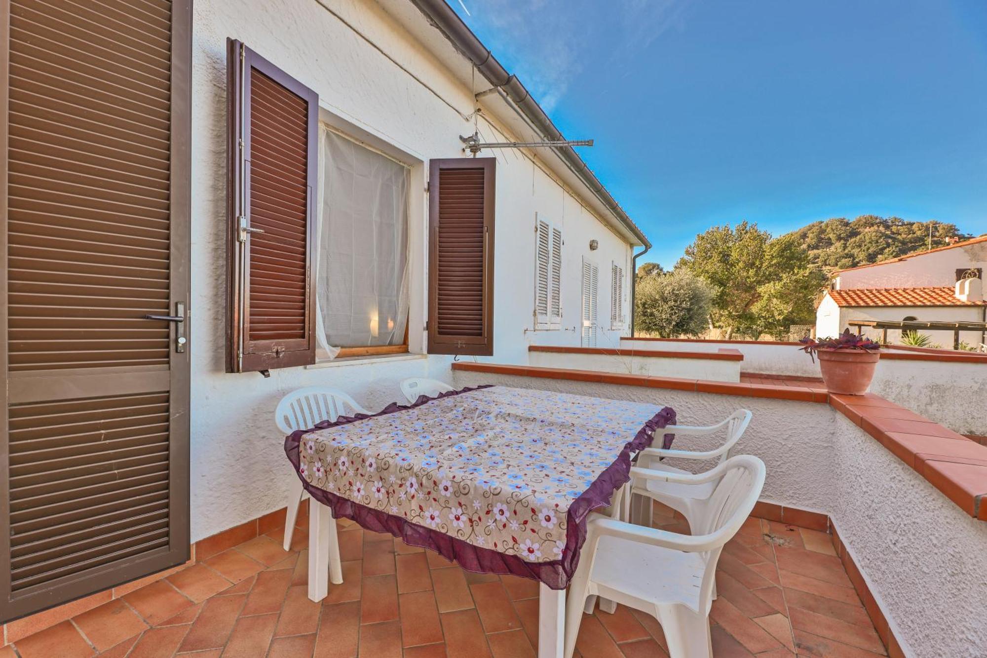 Appartamenti Casa Sant'Andrea - Goelba ภายนอก รูปภาพ